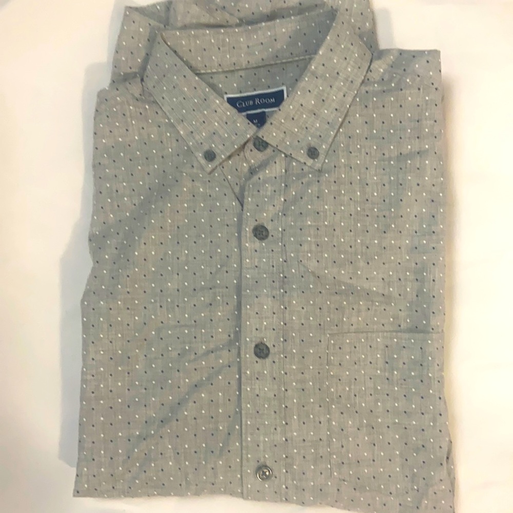 Long sleeve button down T shirt size large